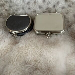 Pair of Daniel leather expandable Snap Coin Purses - Pewter Silver & Cream